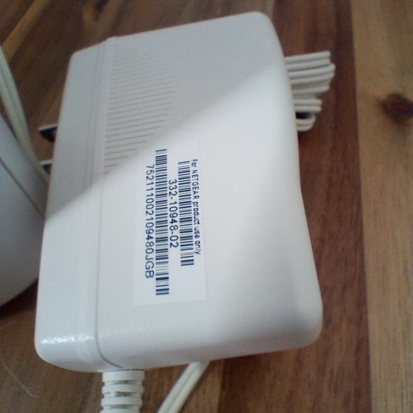 NETGEAR Orbi RBS50V2 Satellite for AC3000 Mesh WiFi System (Router Not Included) - Picture 3 of 8